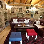 Green Hills Apartment